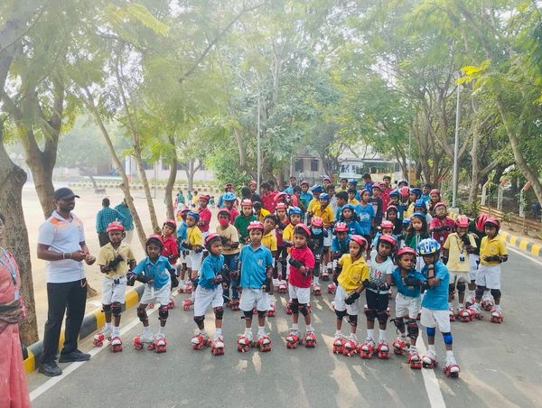  curricular Activity Classes SKATING